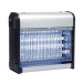 Le lampade LED di ZanzaZap costituiscono un attrattivo irresistibile per gli insetti volanti attivi nelle ore serali e notturne. 
Alimentazione 230V. Consumo 18 Watt. Scarica elettrica 2500 Volt. 
Area di copertyra max 100mq.
Misure: 36,4x27,7x9,6cm.
Attr