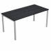 Scrivania con fianchi a ponte in metallo verniciato, dimensioni: L120 x P80 x H72,5cm. Scrivanie con dimensioni conformi alle normative sulla sicurezza dei posti di lavoro in ufficio. Dotate di bordatura dei piani in ABS 2mm antishock ed assenza di spigol