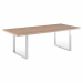 Tavolo rettangolare con piano sp. 38 mm e bordo antiurto in ABS. Piedini regolabili in altezza. Tavolo con fianchi in metallo cromato 70x20mm. Dimensioni: L220 x P100 x H74cm
