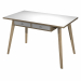 Postazioni di lavoro dalle dimensioni ideali per lo smart-working. Lo stile di influenza scandinava, caratterizzato dal design minimale delle gambe e dall’abbinamento del bianco con la finitura naturale del rovere, offre la possibilità di allestire la pos