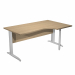 Scrivania compact destro sagomata con fianchi metal ad L verniciati effetto cromo. Spessore 22mm. Completi di canalina passacavi e piedini regolabili in altezza e supporto metal. Desktop con bordo anti urto in ABS da 2mm. Dimensioni: 160x60/80/100x72cm. P