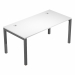 Scrivania per postazione singola dimensioni: L140 x P80 x H74,6cm. Le scrivanie per postazione singola o multipla, sono in bilaminato nobilitato melaminico conforme alle norme UNI e EN classe E1, antigraffio ed antiriflesso, hanno sp. 25 mm con bordo sp. 