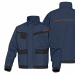 Gamma abbigliamento da lavoro 65% poliestere 35% cotone. Giacca 6 tasche. Parte bassa lati chiusa a pressione. Tasca con asola per auricolare. Categoria DPI: 2. Certificazione CE. Conformità alle norme EN ISO 13688:2013.