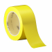 Film con supporto vinilico. Adesivo gomma resina sintetica. Decorazione galvanica. Indicato per la demarcazione di aree. Spessore 0,13mm - misura 50mmx33m.