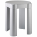 Sgabello componibile bianco in ABS. Ideale per il bagno, spogliatoi, ambulatori ecc. Dimensioni: H39 x P35 x L35cm. Può sorreggere (in posizione corretta) massimo 100kg.