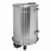 Contenitore mobile a pedale a tenuta stagna. Struttura e coperchio in acciaio inox AISI 304 con finitura scotch brite; Pedale in acciaio inox AISI 304,coperchio asportabile per una migliore manutenzione, Maniglie laterali fisse. Ruote girevoli per un faci