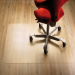 Copripavimenti in pet 1,80mm. 100% riciclabile. Inodore. pvc-free. Alta resistenza ai graffi. Ecocompatibile. Ideale anche per persone allergiche. Dimensioni 120x150 rettangolare.