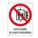 Cartelli di sicurezza con dimensioni e caratteristiche cromatiche e colorimetriche dei segnali conformi alle norme UNI 7543 D.Lgs 81 del 09/04/08. Cartelli in alluminio piano, adatto sia in ambienti interni che esterni con atmosfere anche molto aggressive