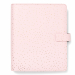 Organiser della nuova collezione Confetti di design accativante ed interni fantasia con preziosi effetti a contrasto. Copertina liscia a motivi Botanical, chiusura con cinturino. Dotato di anello portapenna e tasche interne. Contiene agenda settimanale su