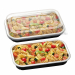 Contenitori in alluminio stirato laccati neri con coperchio trasparente in R-Pet ( con oltre 45% di PET riciclato ottenuto da macinato di bottiglie di plastica post-consumo). Idonei per forno tradizionale ed microonde grazie all'elevata rigidità, conducib