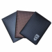 Portacard protezione contactless a libro 14 scomparti. Copertina in PVC espanso finitura fibra di carbonio spessore 1,3 mm. Tasche interne in pvc antistatico, stampa a caldo in
argento opaco.
