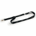 Cordoncino in tessuto con stampa bianca STAFF con sgancio di sicurezza antisoffocamento e moschettone portabadge. Lunghezza 44cm, larghezza 2cm.