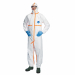 Tuta in Tyvek® con cappuccio, cuciture rinforzate e nastrate. Elastico passadito. Nastratura aggiuntiva sulla patta, copripolsi, caviglie, cappuccio e cerniera. Elastico ai polsi, alle caviglie e attorno al viso. Elastico in vita (incollato). Zip in Tyvek