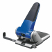 Perforatore a 2 fori passo 8cm con guida regolabile. Forma ergonomica e inserti in gomma soft grip consentono una presa sicura e uno sforzo ridotto per la perforazione. Dotato di dispositivo bloccaggio leva di perforazione. Foro da 5,5mm.