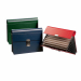Portadocumenti a soffietto per portacambiali a 8 scomparti. 
Copertina rivestita in dermoide con interno a soffietto in tela rinforzata. 
Divisori in cartoncino. 
Chiusura con meccanismo. 
Colori assortiti: blu, rosso, verde.
Formato utile 33x23cm.