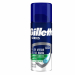 Gel da barba pelli sensibili - formula leggermente profumata a base di aloe offre una rasatura incredibilmente profonda e delicata.