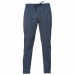 Pantalone vestibilità regular in elegante tessuto gessato 70% cotone e 30% poliestere. Fascione con coulisse, due tasche sui fianchi e piccola tasca posteriore. Taglie: XS, S, M, L, XL, XXL, 3XL, 4XL, 5XL