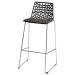 Base sgabello da bar. Sedile solido e lucido in polipropilene e base cromata. 100% senza IPA. Prodotto in Italia. Dimensioni: 50x47x98cm.