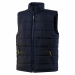 Gilet in poliestere imbottito con chiusura anteriore con zip, due tasche inferiori a filetto chiuse con zip e tasca multifunzionale interna. Su ordinazione tutte le taglie da S a 5XL.