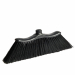 Scopa per interni ideale per negozi, bar, ristoranti, ecc. Supporto in materiale riciclato post-consumo e fibre in materiale sintetico PET. Base assicella 27cm (con larghezza 4,5cm) di forma piramidale con fibre sporgenti che la rendono idonea a raggiunge
