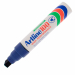 Marcatore permanente con punta a scalpello. Scrive su tutte le superfici come carta, vetro, porcellana, metallo, plastica, gomma e legno.Lunga durata,asciugatura rapida.Resistente all'acqua.Fusto in alluminio.Ricaricabile.Non contiene xylene.Punta a scalp