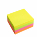 Foglietti adesivi riposizionabili STARLINE in carta certificata FSC 70gr con adesivo a base d'acqua. 320 fogli. Formato 75x75mm.
Colore: assortito neon ( giallo, lime, fucsia, arancio).