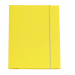 Cartella a 3 lembi Starline in cartone plastificato dai colori brillanti. Dorso cordonato. Chiusura con elastico di colore grigio chiaro. Struttura in cartoncino 600g/m² rivestito da una pellicola lucida in PP. Robusta e resistente ideale per conservare, 