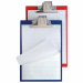 Portablocco in Colpan (cartone rivestito in PVC) con molla in acciaio e foro per affissione. Modello ML molla alta capacità fino a 300fg. Colore: blu. Formato interno 21x29,7cm.