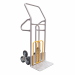 Carrello saliscale in tubo di acciaio, con 6 ruote 15cm in gomma piena con cuscinetti. Portata 280kg / 200 kg su scala. Grigio RAL 9022 con pala giallo RAL 1028. Dimensioni: 50Lx40Px132Hcm. Fornito montato.