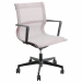 Poltrona direzionale girevole con elevazione a gas - meccanismo oscillante libero - schienale fisso in rete. Braccioli inclusi (non rimovibili). Alt.tot.: 91-99cm; Prof.tot.: 68cm; Alt.schienale: 52cm; Larg.schienale: 50cm; Larg.seduta: 50cm; Prof.Sedile: