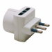 Adattatore di rete triplo, spina standard italiano 2P+T 16 A, 2 prese con alveoli schermati a ricettivitÓ multipla standard italiano (bipasso) 2P+T 10/16 A, 1 presa frontale con alveoli schermati standard tedesco (Schuko) 2P+T laterale e centrale 16 A.