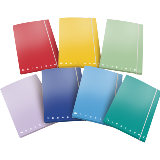 Cartella progetto con 3 alette in cartone rivestito con dorso rigido e chiusura ad elastico piatto. Confezione da 6 pezz in colori assortiti: giallo, verde acqua, blu, turchese rosso, lillà, rosso rosa, verde tiffany,
formato utile 26x34cm.