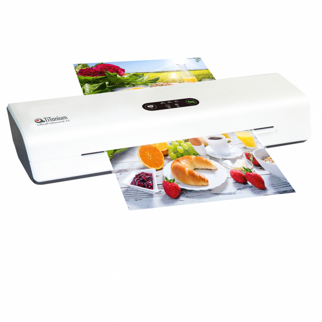 Plastificatrice dal design unico e moderno, compatta ed elegante in grado di effettuare sia la plastificazione a caldo che a freddo. E' dotata di innovativo e comodo pannello touch con 3 temperature pre impostate (75mic, 100mic, 125mic). 
Caratteristiche