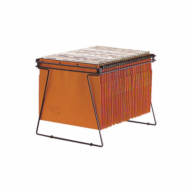 CONTENITORE PER CARTELLE SOSPESE CON INTERASSE DA 33/39CM. ADATTO PER UN USO DA TAVOLO E PER ESSERE CONTENUTO IN UN ARMADIO. CAPACITÀ FINO A 20/25 CARTELLE SOSPESE FONDO A V. STRUTTURA IN TONDINO DI FERRO VERNICIATO A POLVERE, COLORE GRIGIO CON PIEDINI IN