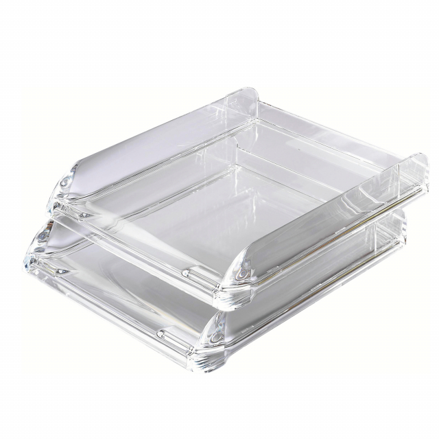 Vaschetta portacorrispondenza della linea Nimbus dal design elegante per stile e praticità. Trasparenza di lusso che unisce l'appeal del vetro alla resistenza della plastica. Dimensioni: 26,8x5,5x33cm