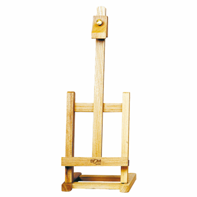 Cavalletto realizzato in legno di faggio verniciato. Ideali per esporre o pitturare, facilmente trasportabile. Dimensioni: 16x12 - H 34cm.