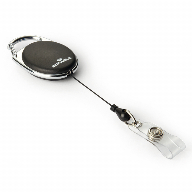 Chiocciola YO-YO ovale realizzata in metallo cromato con gancio integrato nella chiocciola. Consente un facile e veloce accesso a tutti i portanome e portabadge con foro di aggancio. Dotato di fascetta trasparente con bottone a pressione. Lunghezza filo r