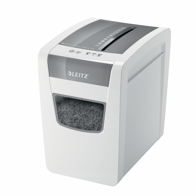 Distrugge fino a 10 fogli A4 per volta
Tecnologia anti-inceppamento per distruggere ininterrottamente - arresta e inverte automaticamente le lame quando viene inserita troppa carta
Ciclo di lavoro continuo di 6 minuti - ideale per l'uso occasionale.
Se