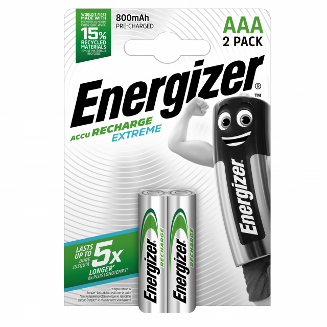 Le prime ricaricabili al mondo prodotte con una percentuale di batterie riciclate mantenendo inalterate le prestazioni, garantiscono una durata fi no a 6 volte superiore ad un'alcalina standard*. La tecnologia Energizer permette la presenza di addittivi s