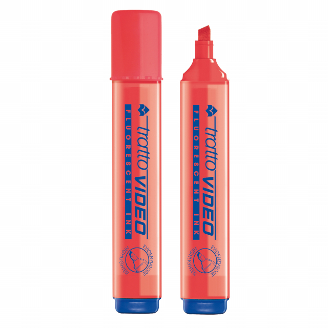 Inchiostro a base d'acqua che asciuga rapidamente su tutti i tipi di carta normale, autoricalcante e fax. Punta scalpello con tratto 1,0-5,0mm.
Colore: sunrise.