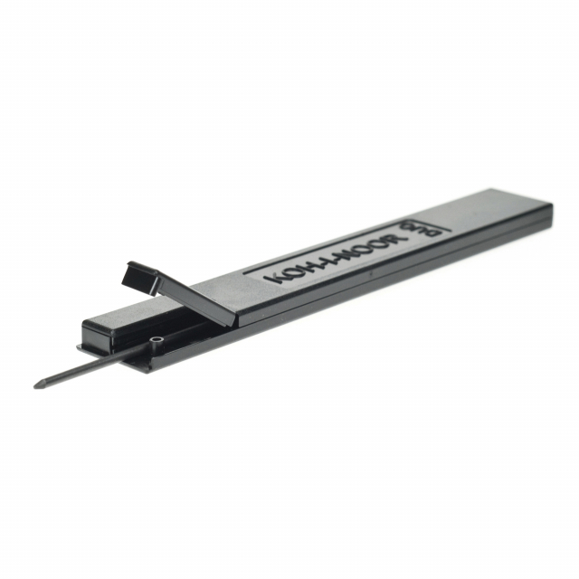 Astuccio da 2 mine nere da 2mm. Tratto intenso.
Gradazione B.