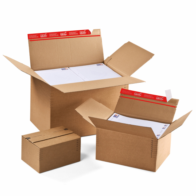 Scatola automontante con coperchio ad alette sovrapposte. Chiusura autoadesiva senza l'utilizzo di nastro adesivo o graffette. Altezza adattabile al contenuto grazie a delle scanalature da 190a 310mm. Fondo doppio. Misure interne 445x315x180-300mm. Misure