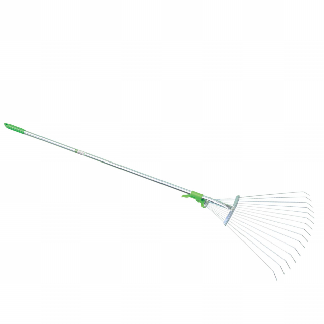 Scopa a 15 denti in metallo per erba e foglie. Manico 120cm, raggera dei denti regolabile da 17 a 55cm.  Ideale per la lavorazione del terreno, in agricoltura, nell’orto e nel giardino.