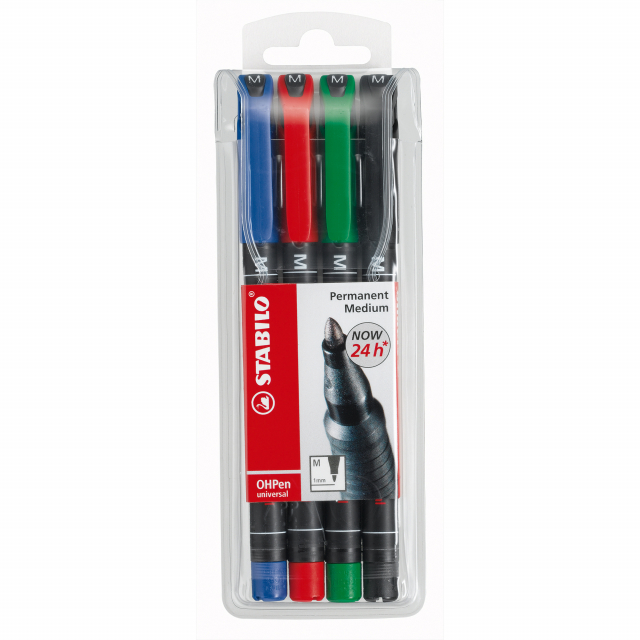 Busta 4 colori. Pennarello indelebile con punta in fibra per superfici lisce, lucidi, CD-DVD. Può rimanere senza cappuccio fino a tre giorni senza seccare.
Punta 1,0mm.
