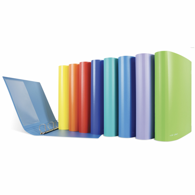 Raccoglitori in polipropilene colorato opaco con meccanismi a 4 anelli a D. Cordonatura multipla del dorso. Tasca interna. Disponibile in 4 colori.