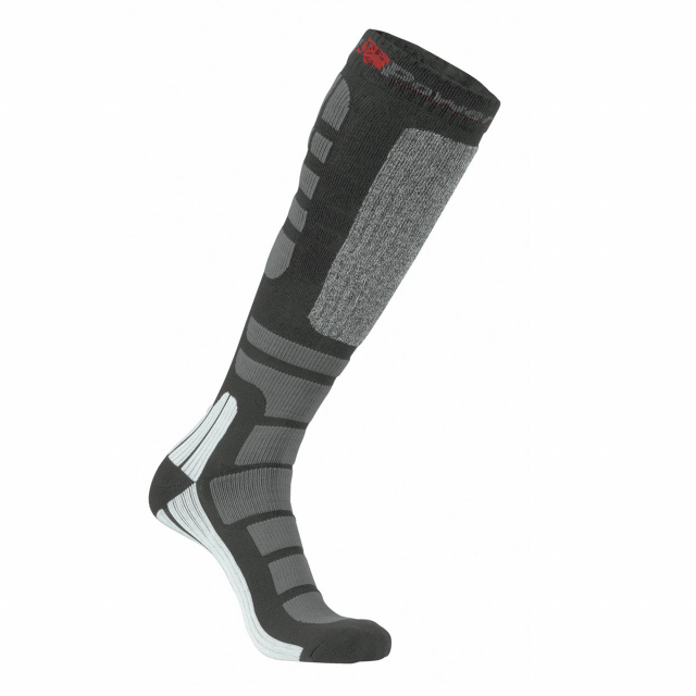 Calza lunga da lavoro tecnica in Thermolite® con fasce stretch multidimensionali a compressione graduata tecnologia PowerFit per un’ottima termoregolazione e con proprietà defaticanti che favoriscono la corretta circolazione del sangue; fasce di sostegno 