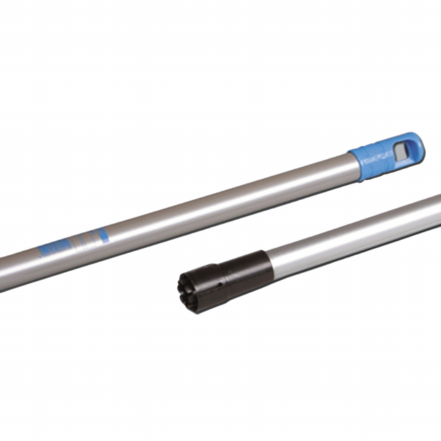 Il sistema lavapavimenti più pratico, veloce ed efficace per la pulizia manuale delle piccole superfici. Lava tutte le superfici senza chinarti e senza bagnare le mani. Arriva ovunque anche negli angoli più inaccessibili. Secchio rettangolare molto stabil