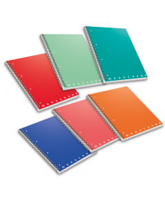 Maxiquaderno spiralato f.to A5 70 fogli. Carta 80gr, con microperforazione.