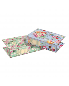 Registratore protocollo dorso 8cm con custodia linea Pigna Nature Flowers . Formato esterno cm 28,5x35. In cartone rivestito con carta uso mano stampata a motivi floreali.