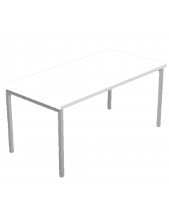 Scrivania con fianchi a ponte in metallo verniciato, dimensioni: L160 x P80 x H72,5cm. Scrivanie con dimensioni conformi alle normative sulla sicurezza dei posti di lavoro in ufficio. Dotate di bordatura dei piani in ABS 2mm antishock ed assenza di spigol